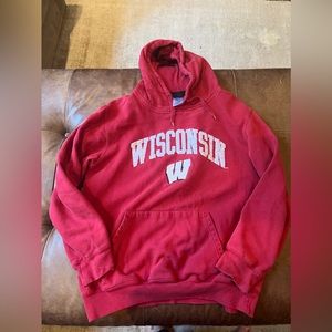 Wisconsin Badgers boy’s sweatshirt, size large.